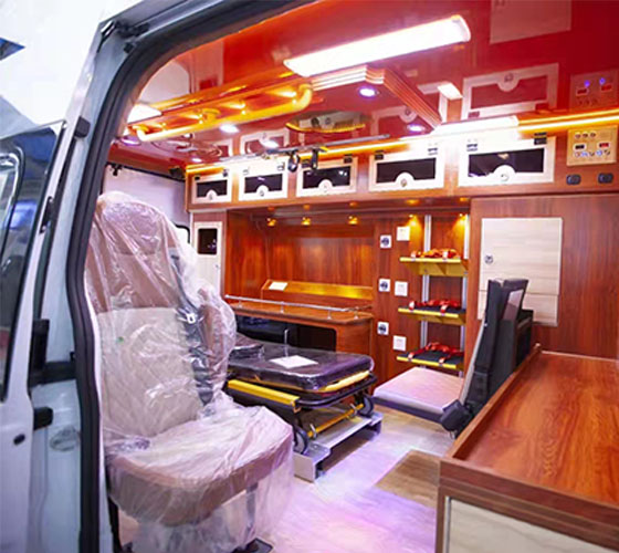 霍尔果斯市车辆内部展示